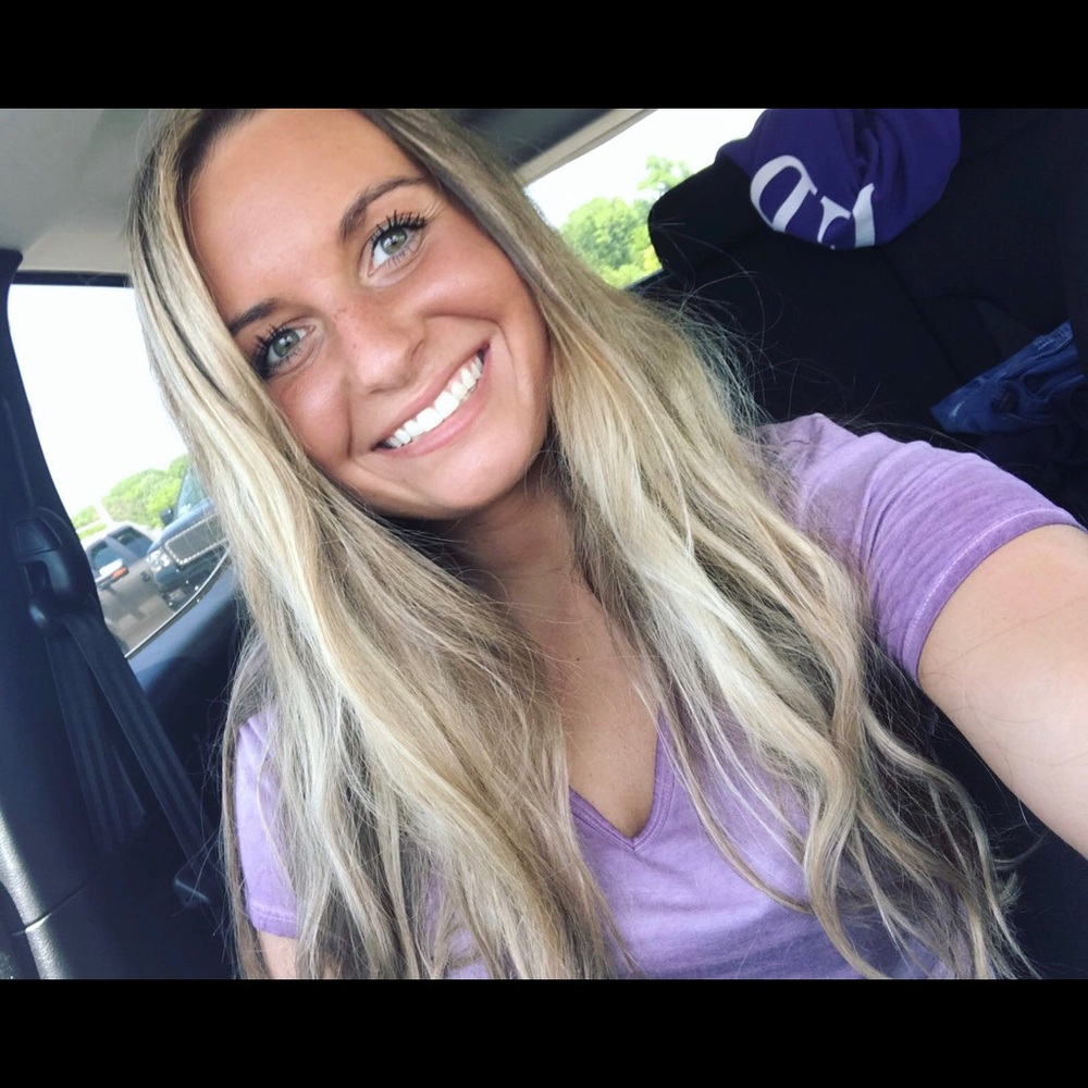 Meet your Posher, Alli